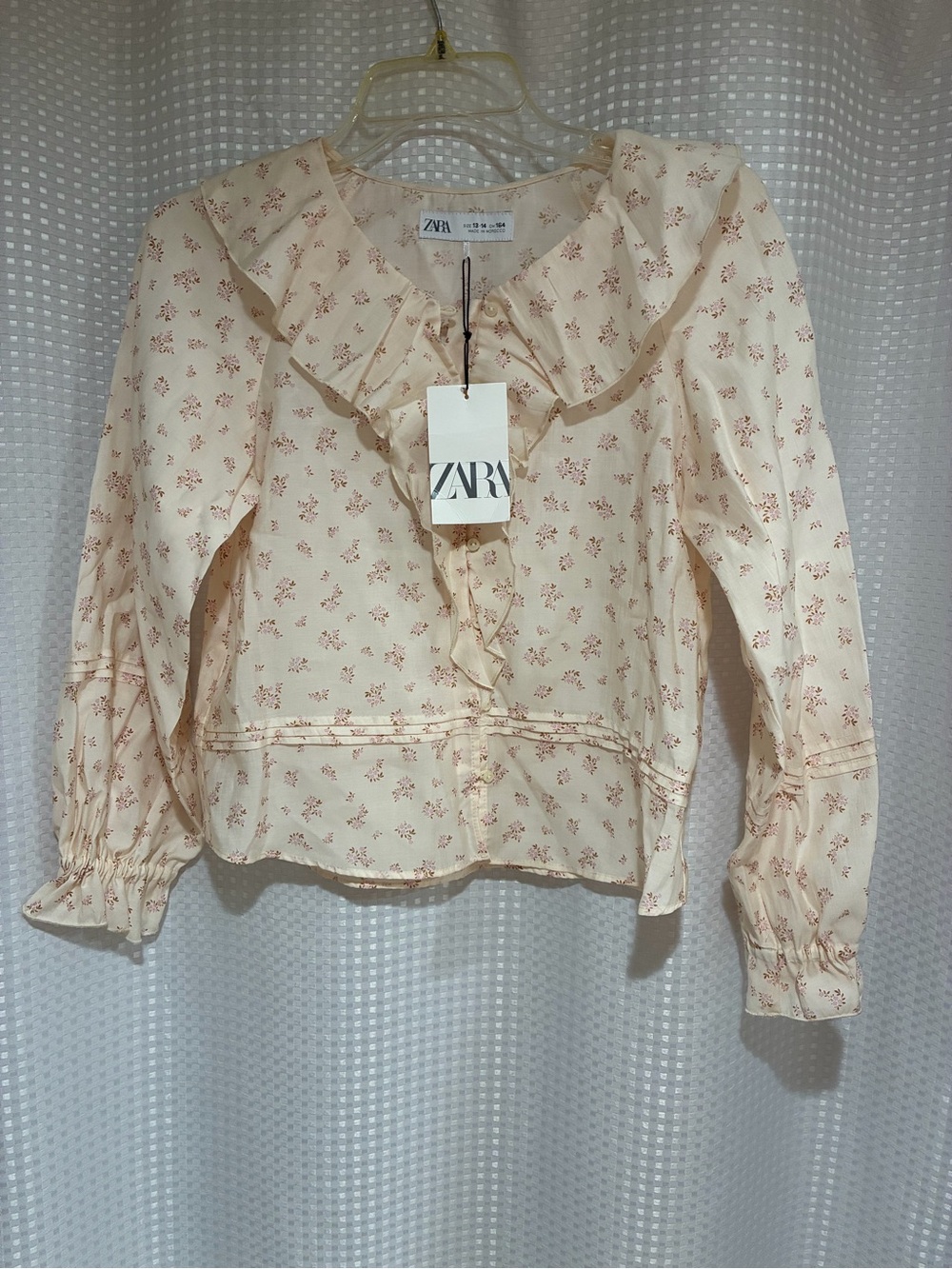Zara Cream Blouse with Pink Floral Print and Ruffle Collar
